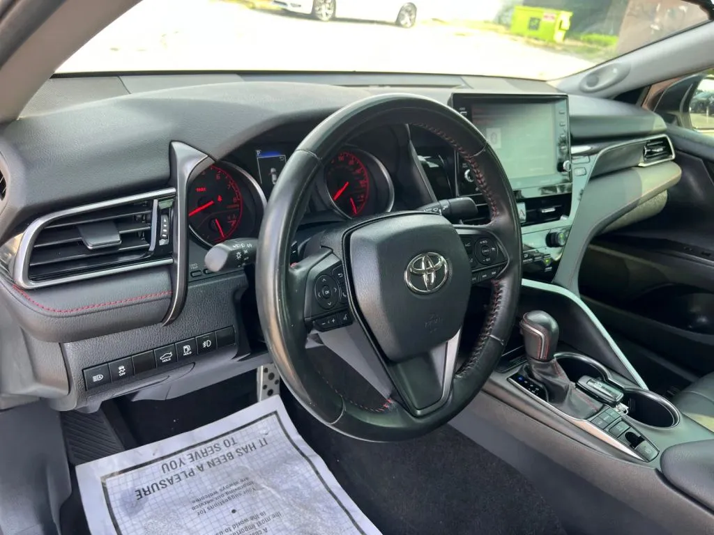 Toyota Camry photo 26