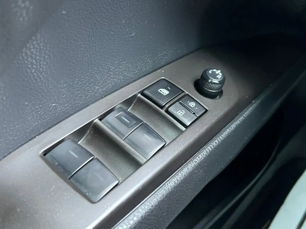 Toyota Camry photo 47