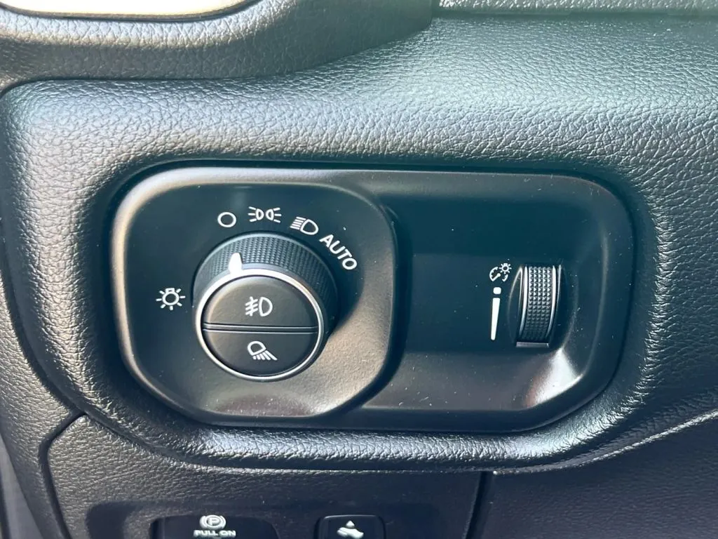 Ram 1500 photo 46