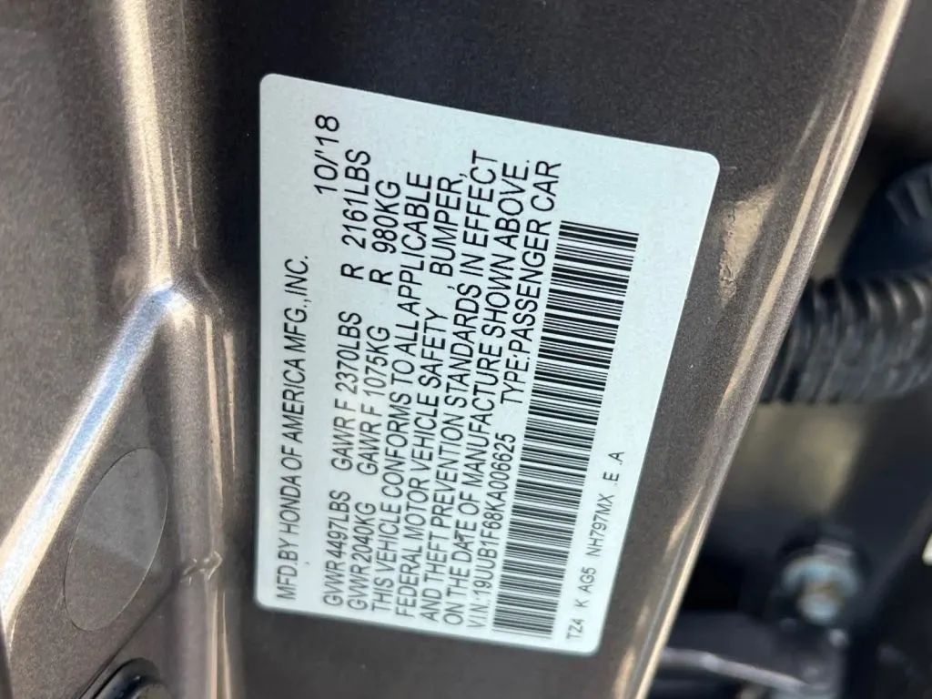 Acura TLX photo 28