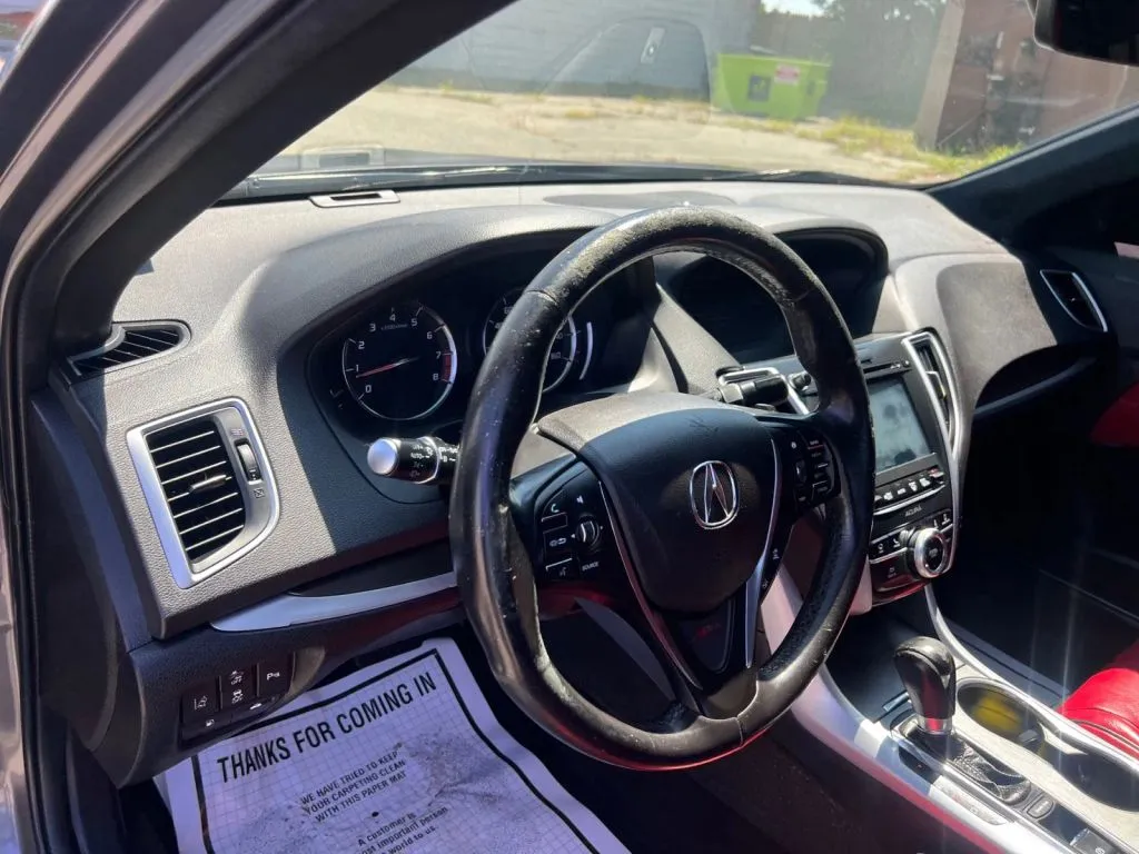 Acura TLX photo 25