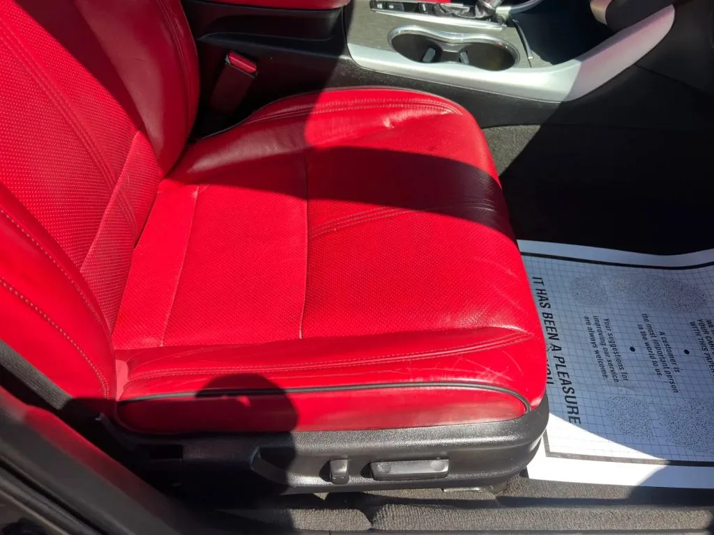 Acura TLX photo 16