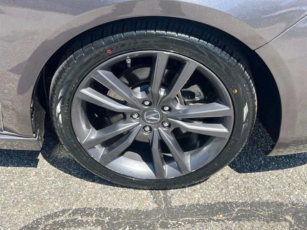 Acura TLX photo 34