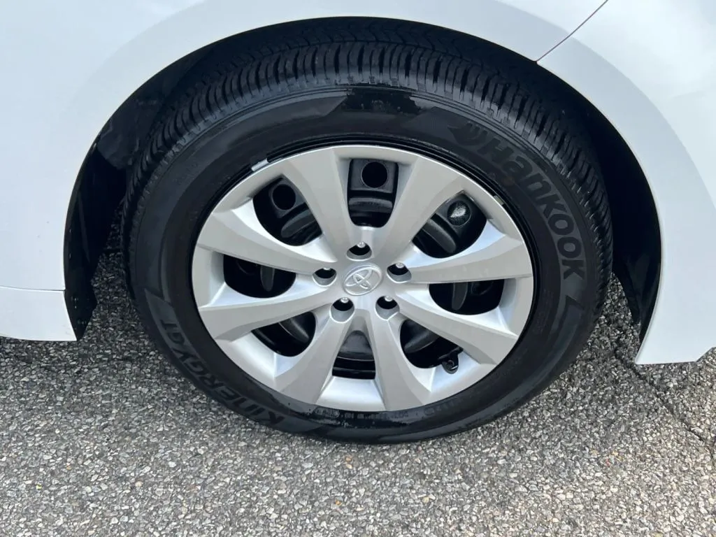 Toyota Corolla photo 35