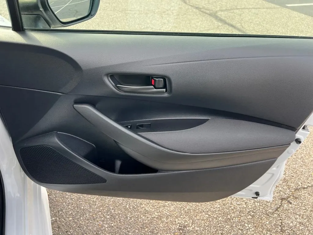 Toyota Corolla photo 19