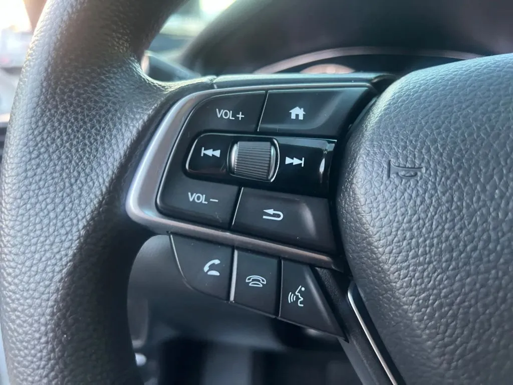 Honda Accord photo 46