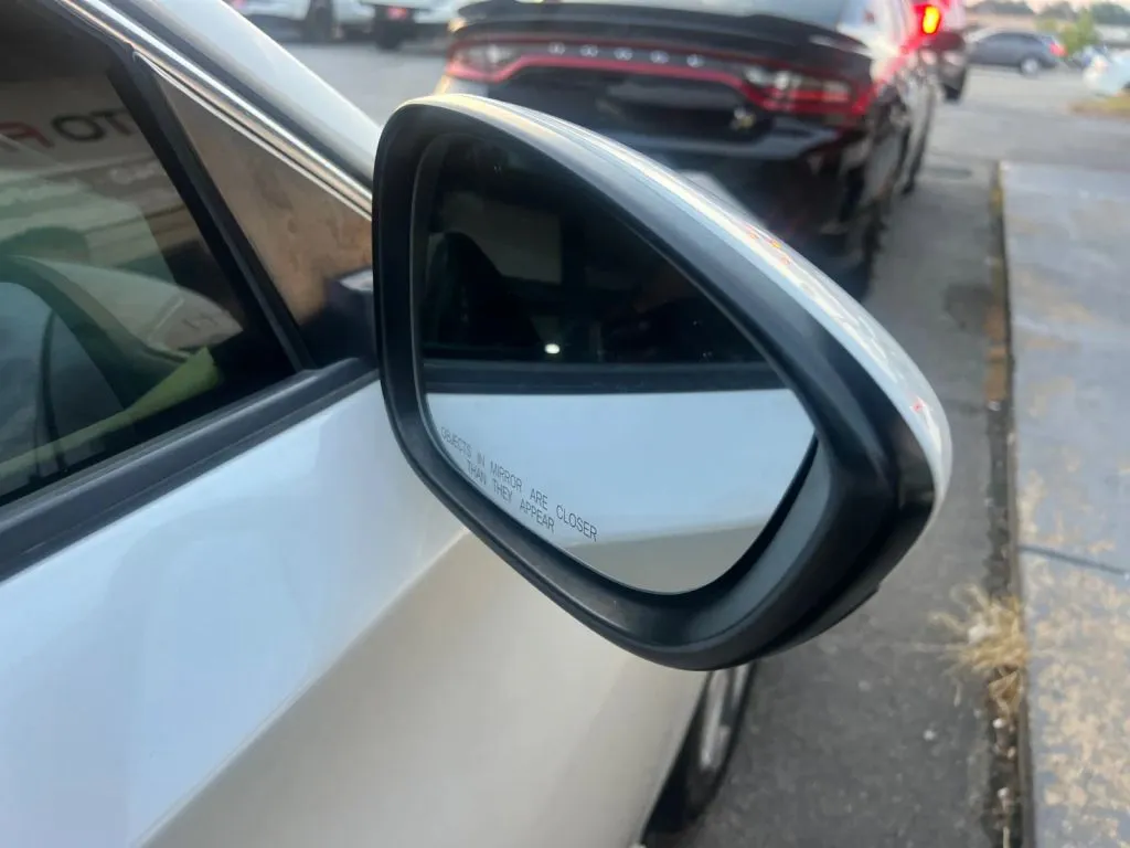 Honda Accord photo 35