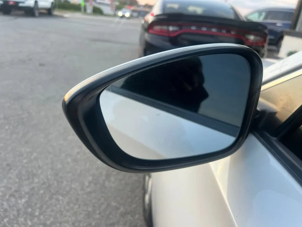 Honda Accord photo 29