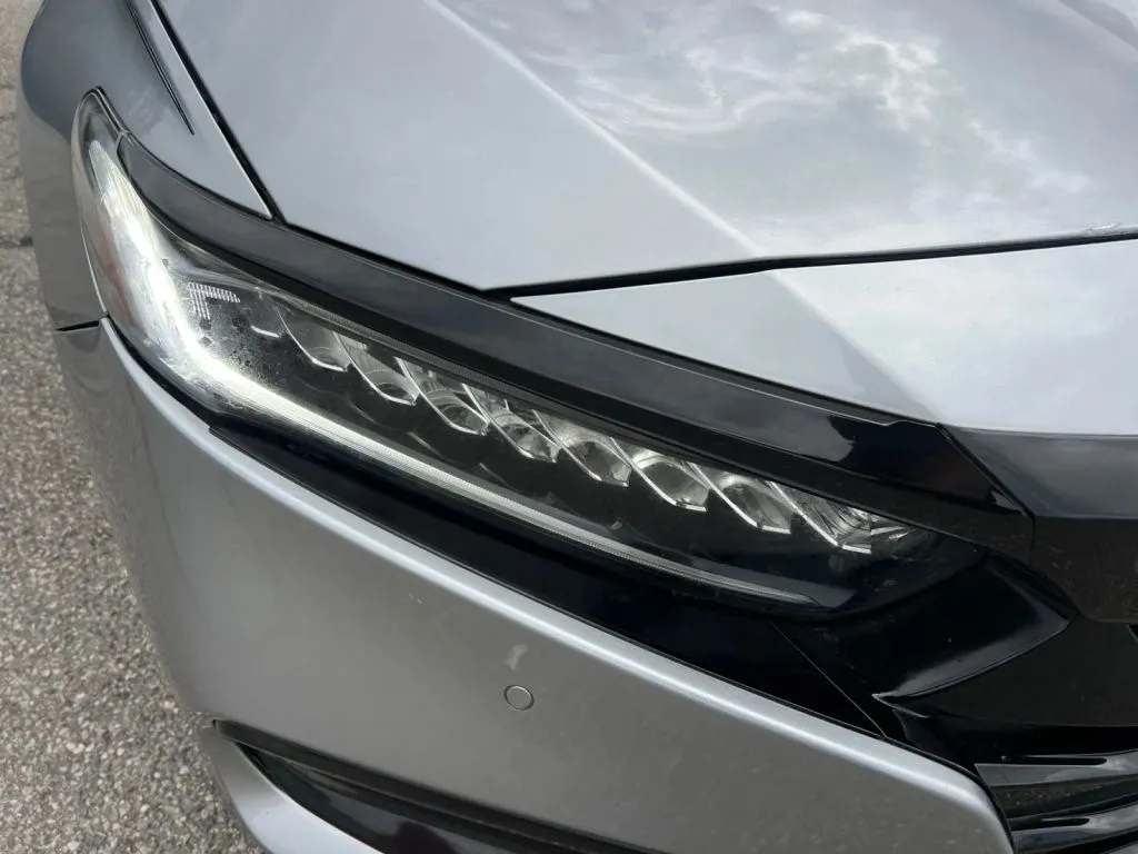 Honda Accord photo 33
