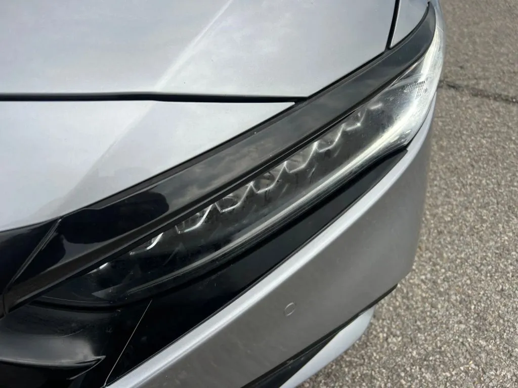 Honda Accord photo 32