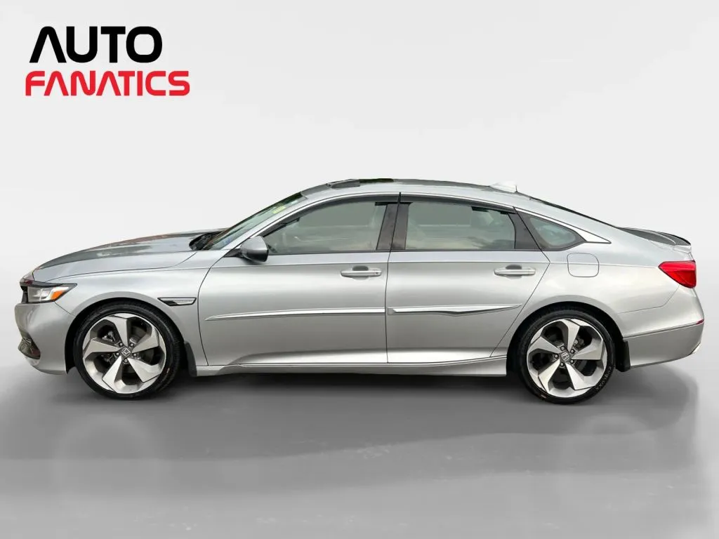 Honda Accord photo 2
