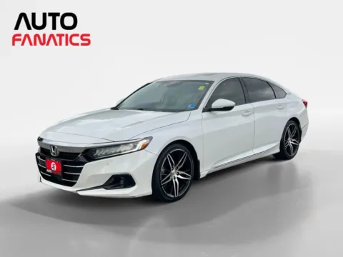 White 2022 Honda Accord Touring Sedan 4D for sale in Fredericksburg, VA