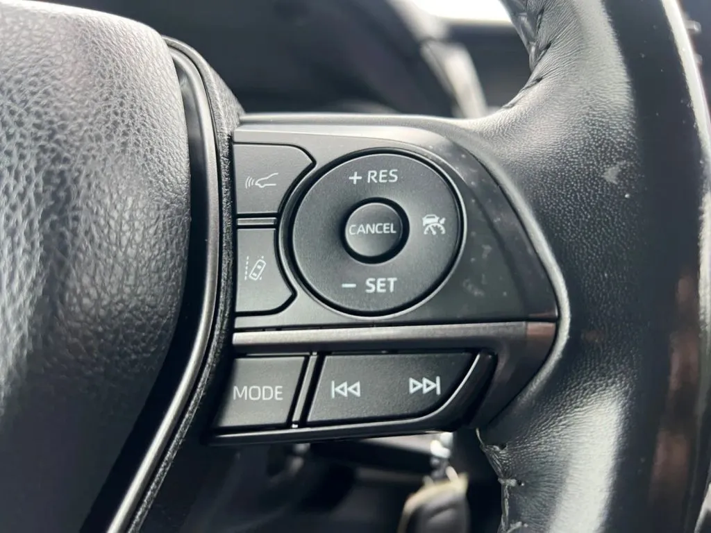 Toyota Camry photo 39