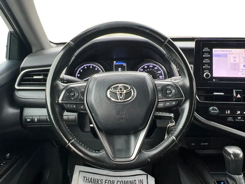 Toyota Camry photo 13