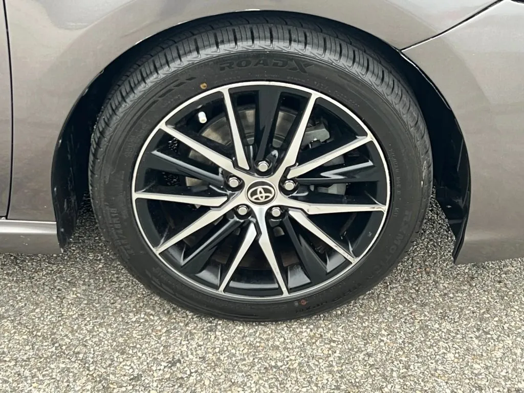 Toyota Camry photo 29