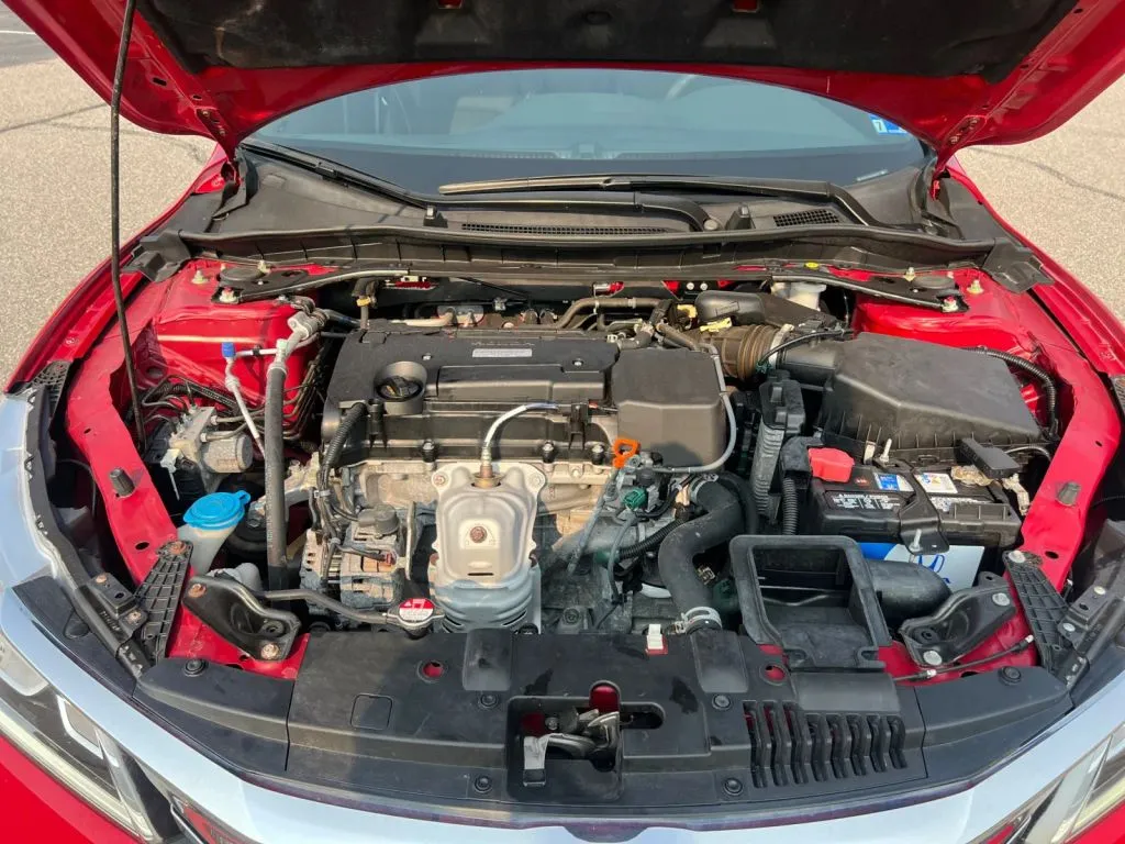 Honda Accord photo 30