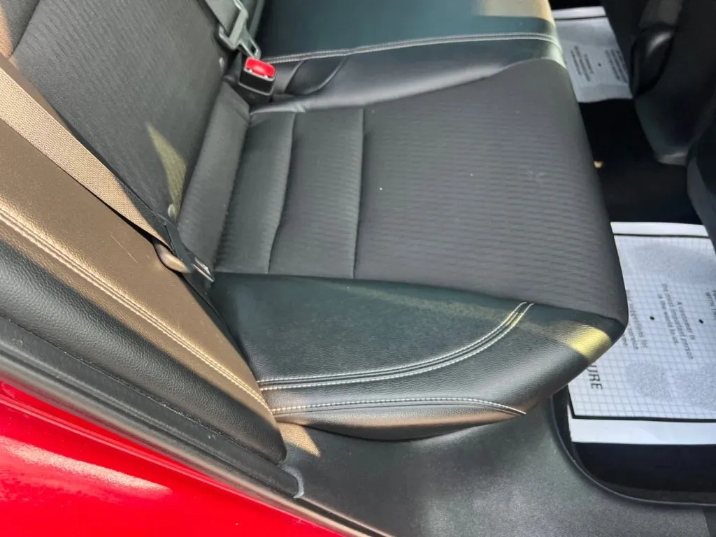 Honda Accord photo 19