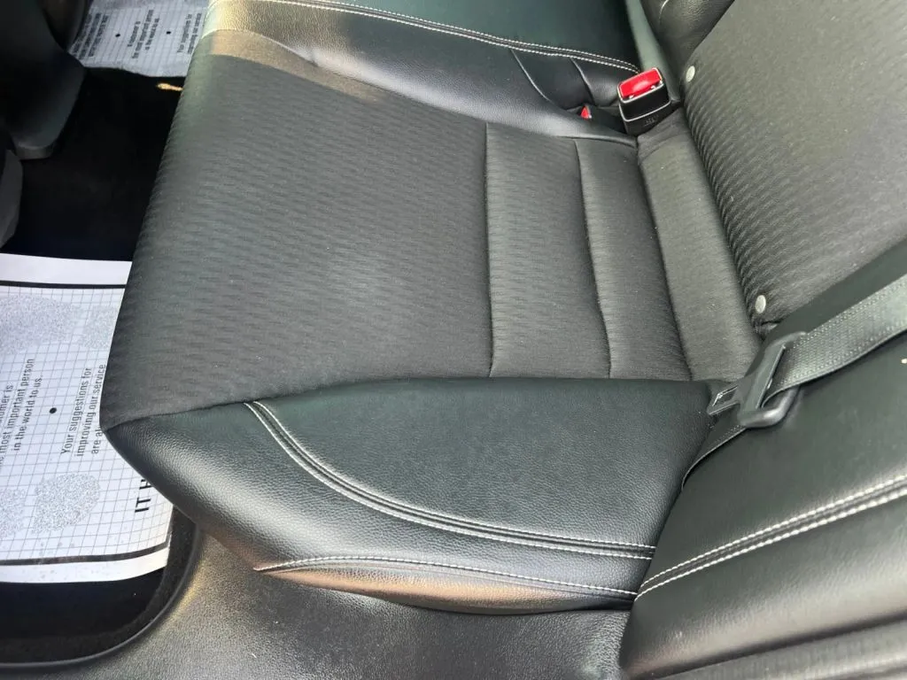 Honda Accord photo 22