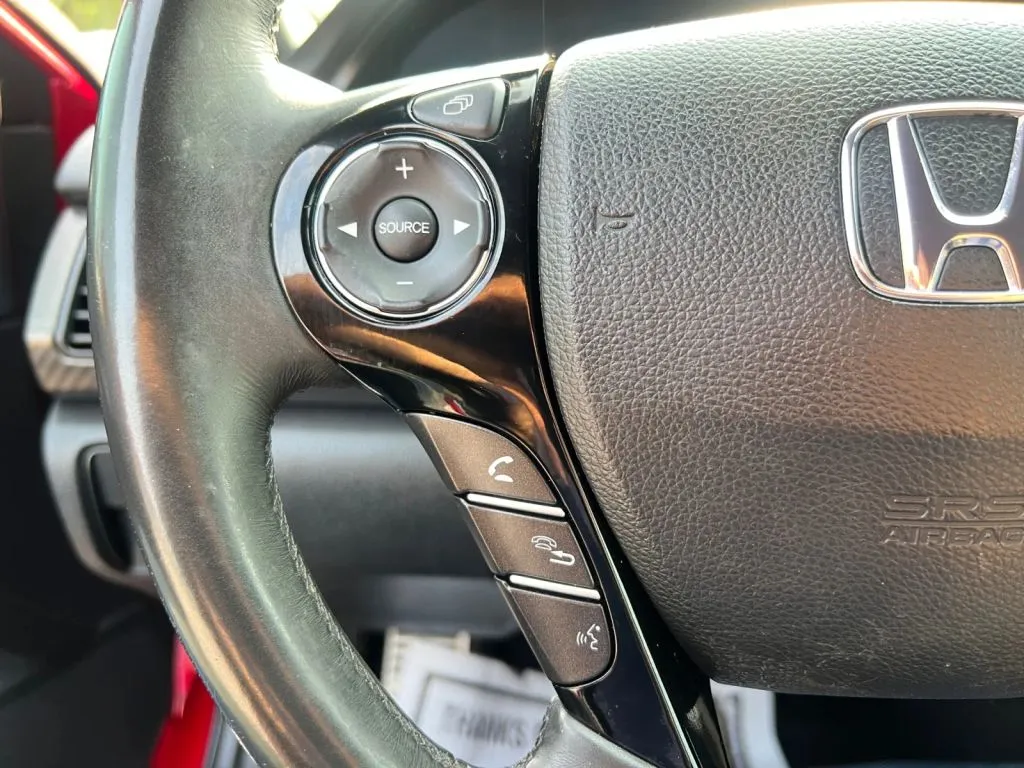 Honda Accord photo 41