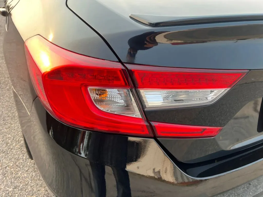 Honda Accord photo 29