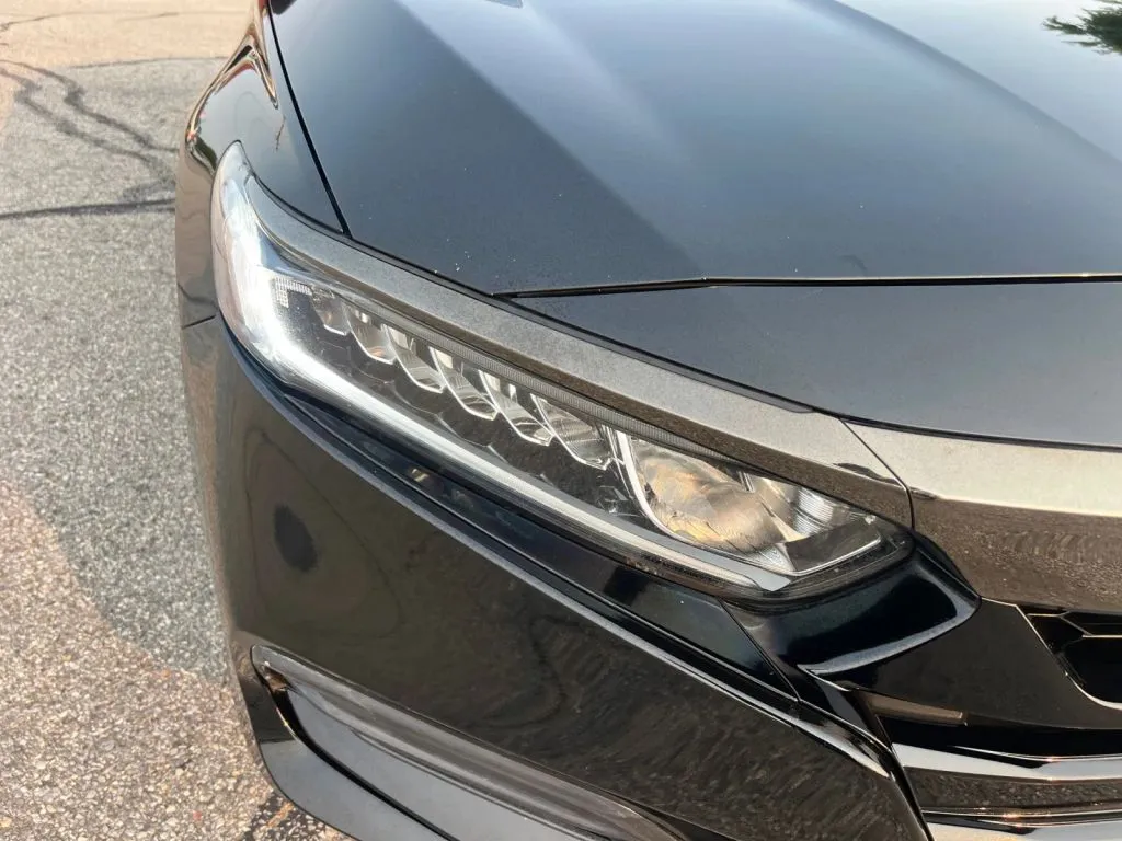 Honda Accord photo 26