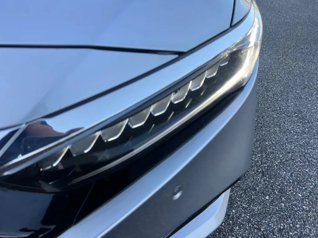 Honda Accord photo 31