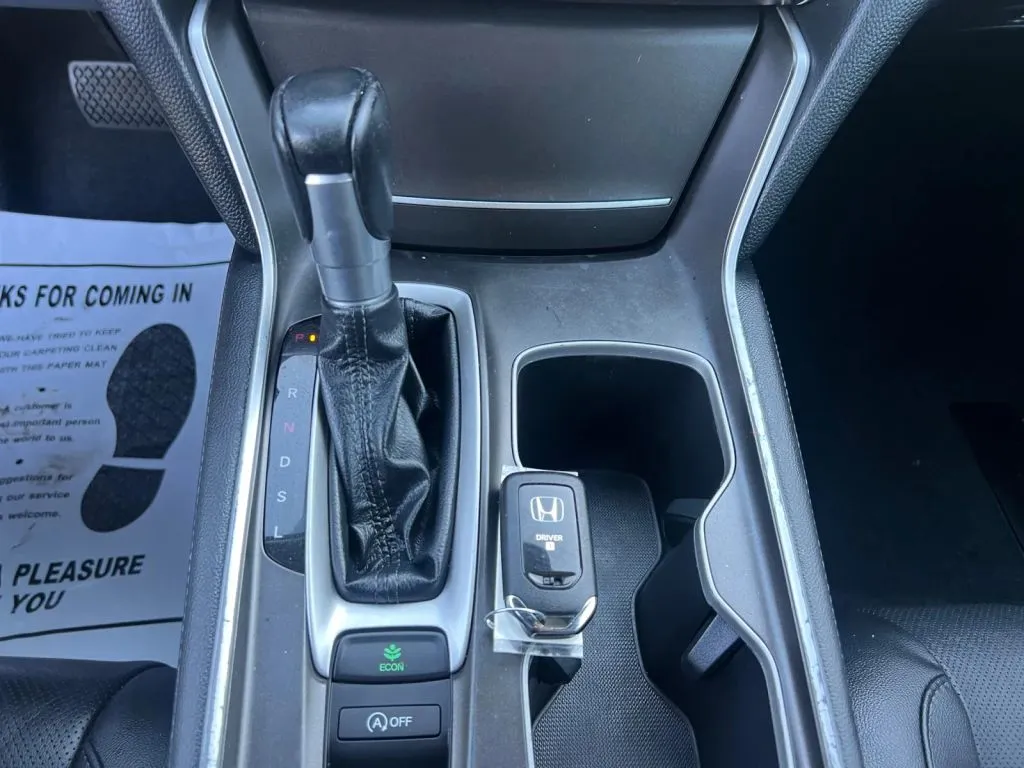 Honda Accord photo 41