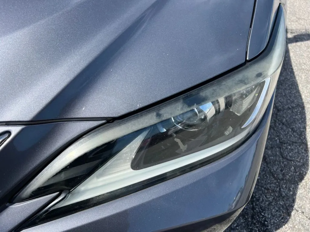 Lexus ES photo 32