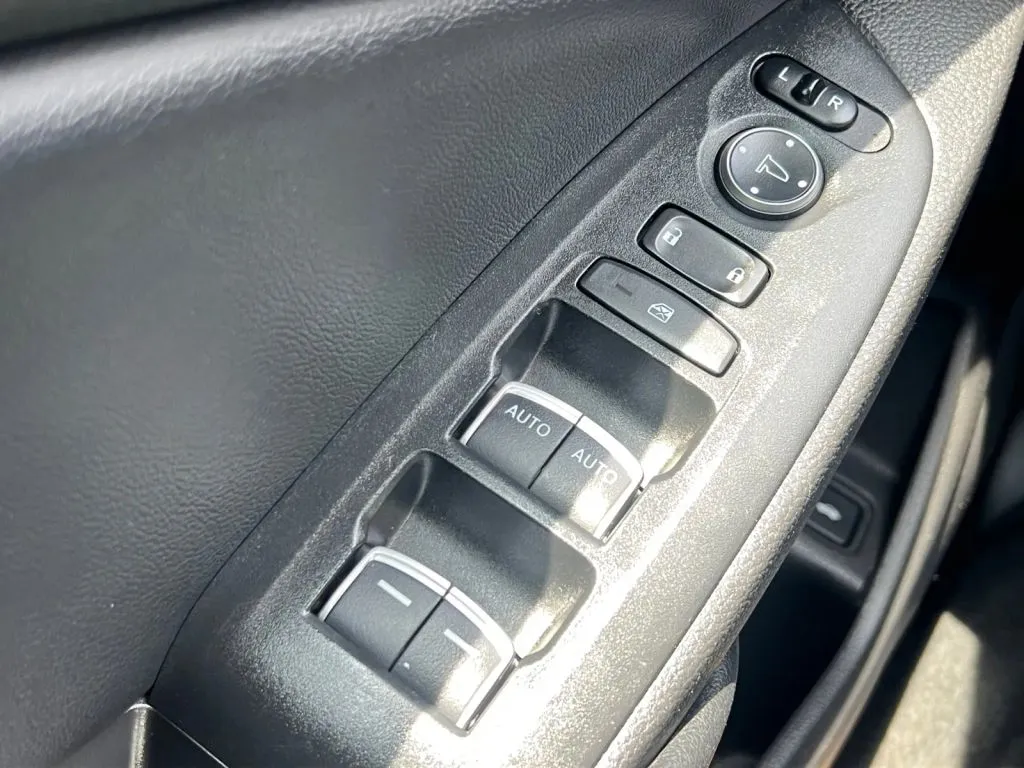Honda Accord photo 40
