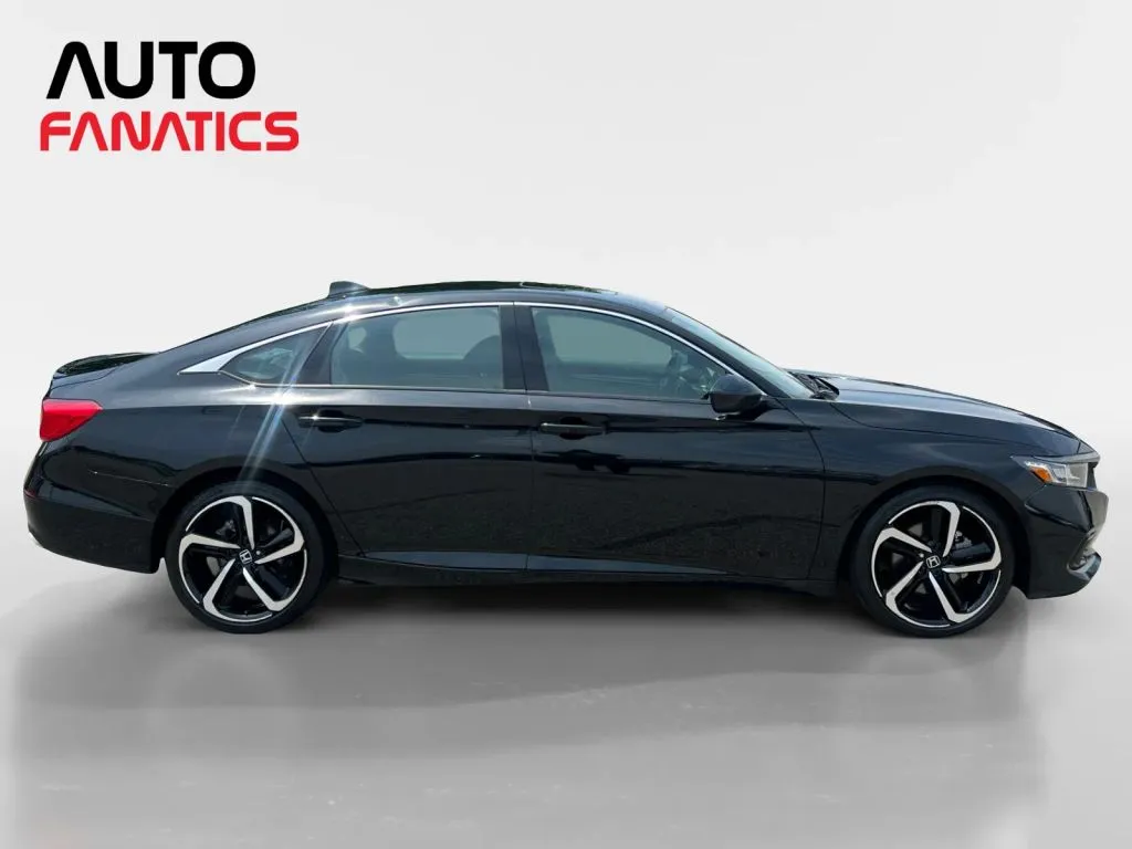 Honda Accord photo 6