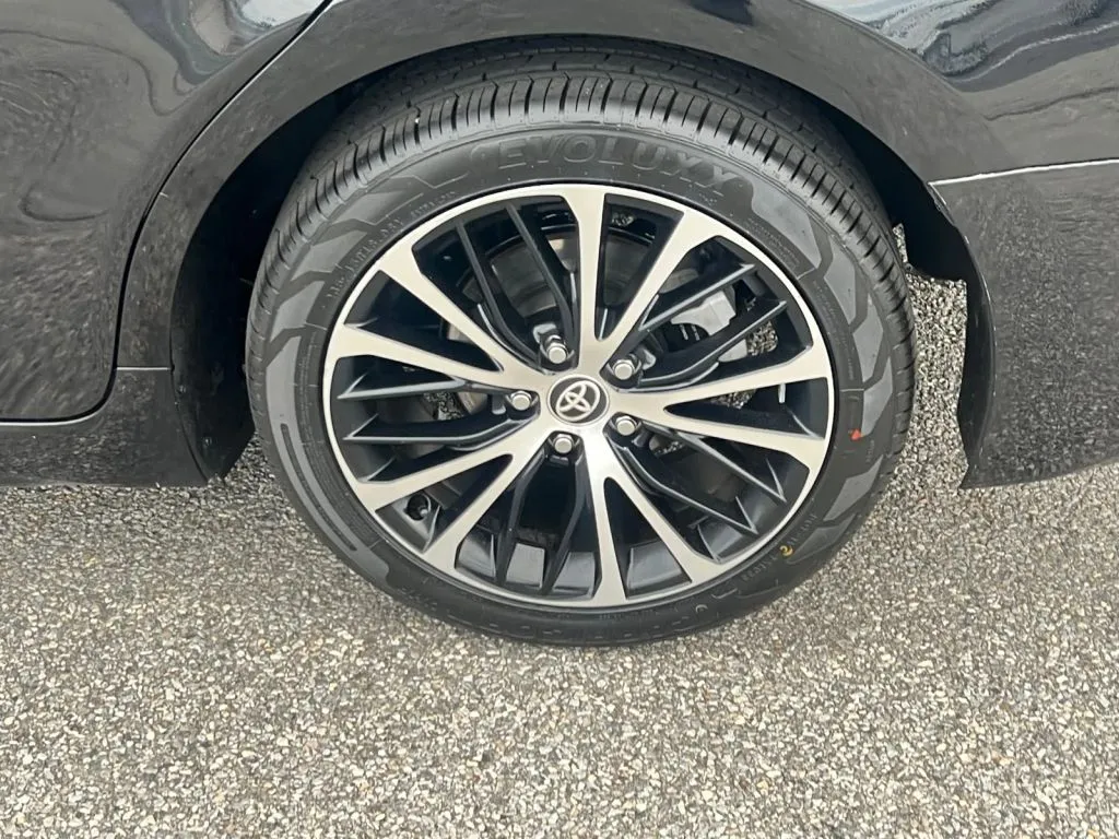 Toyota Camry photo 39