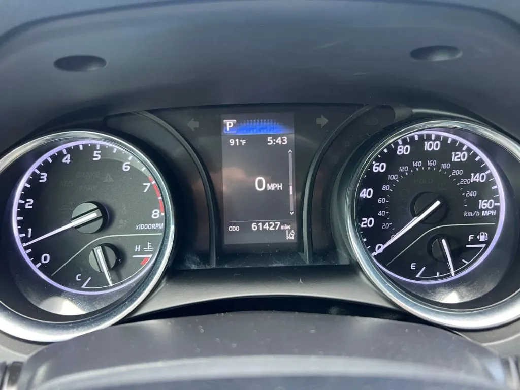 Toyota Camry photo 47