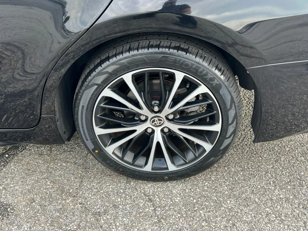 Toyota Camry photo 38