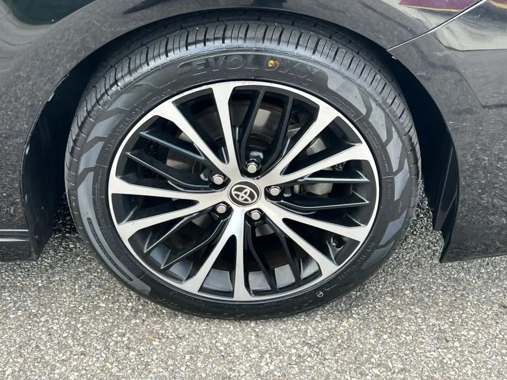 Toyota Camry photo 33