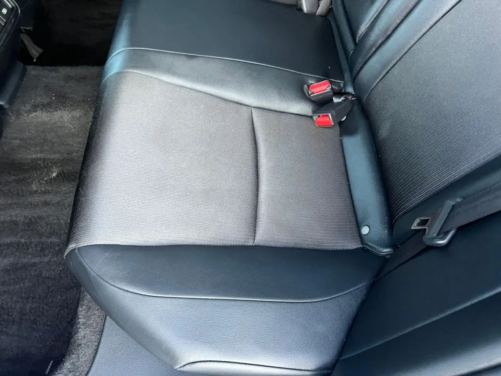 Honda Accord photo 21