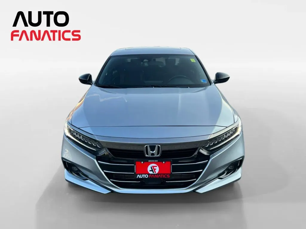 Honda Accord photo 9