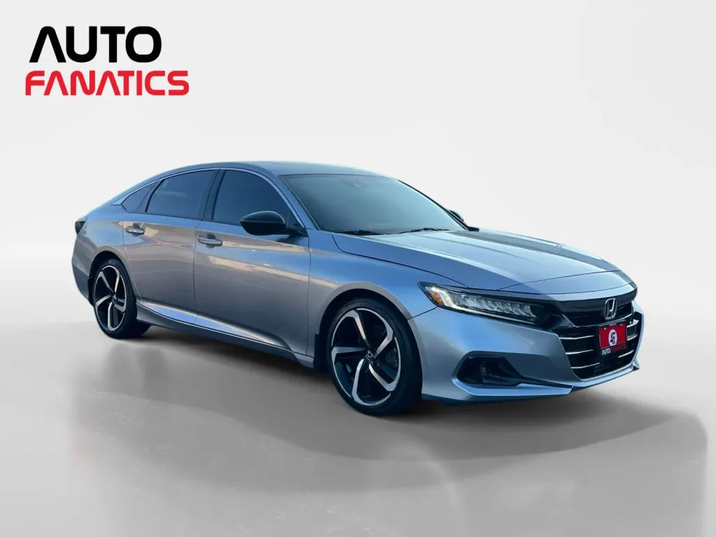 Honda Accord photo 8