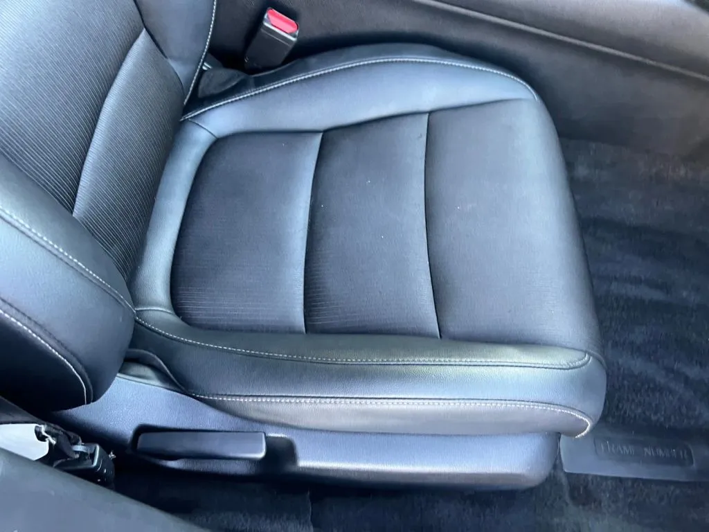 Honda Accord photo 17