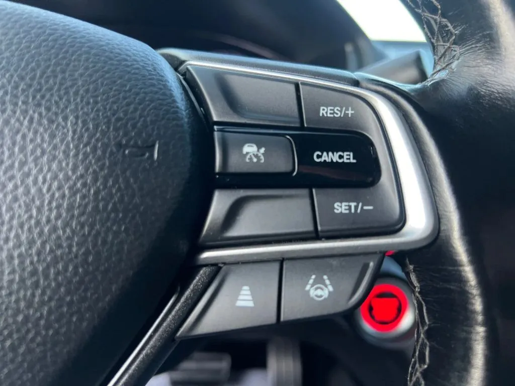 Honda Accord photo 39