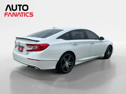 More photos of 2021 Honda Accord Touring Sedan 4D at Auto Fanatics, VA