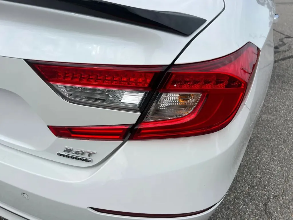 Honda Accord photo 37
