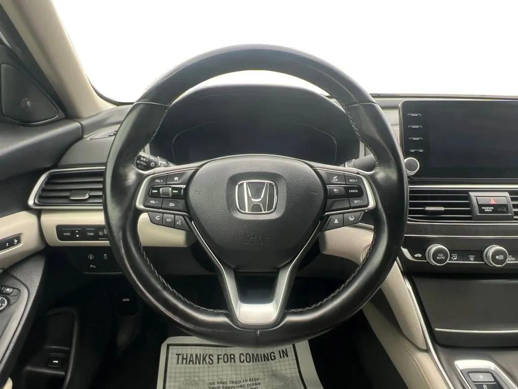 Honda Accord photo 13