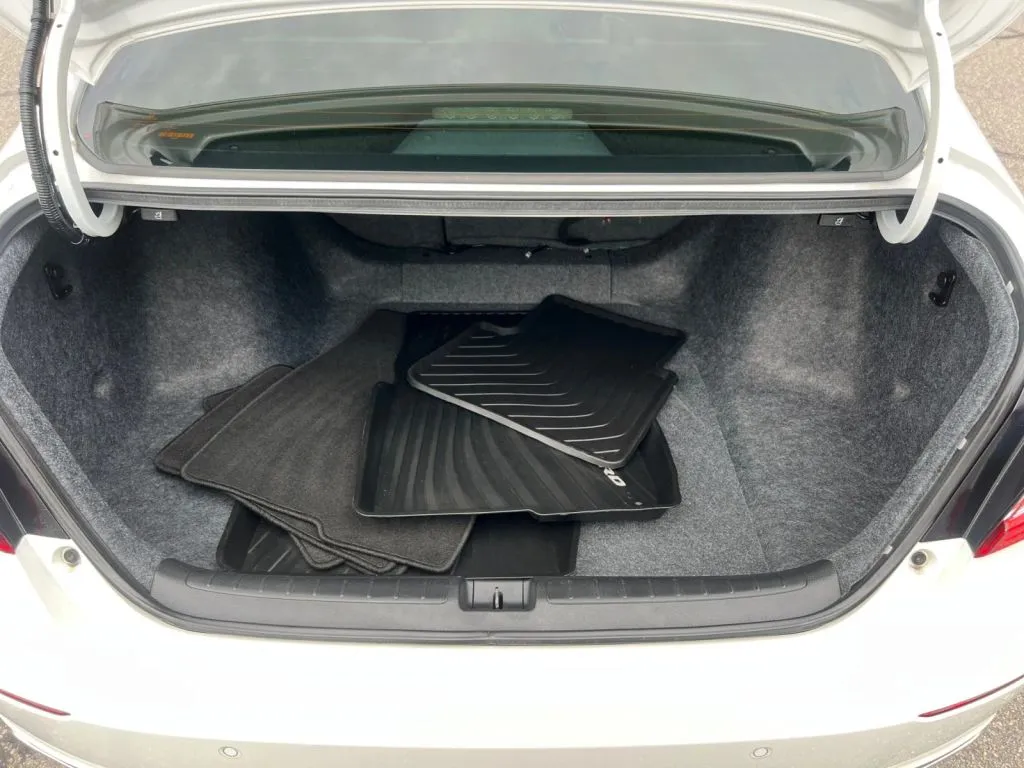 Honda Accord photo 22