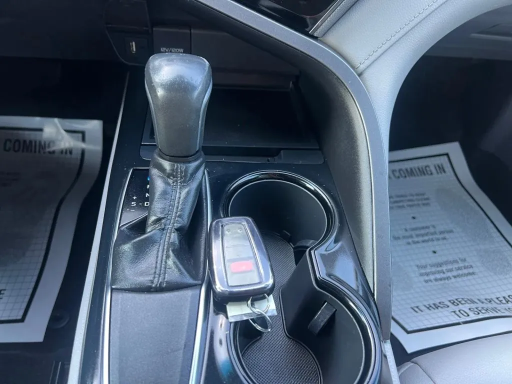 Toyota Camry photo 36