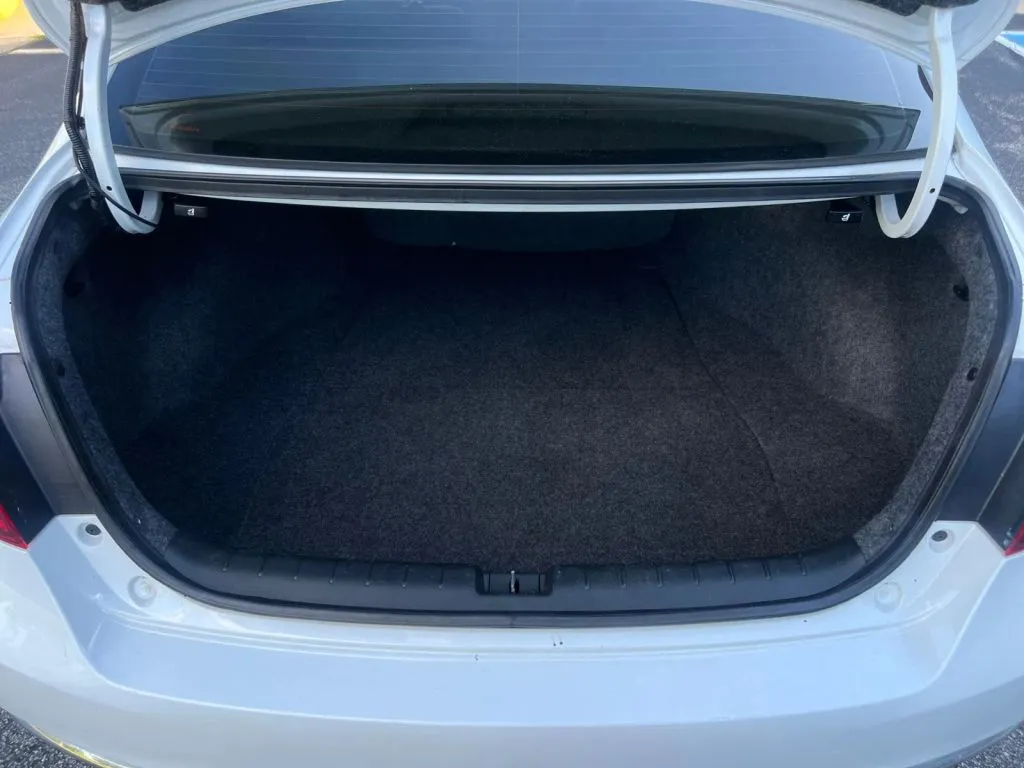 Honda Accord photo 20