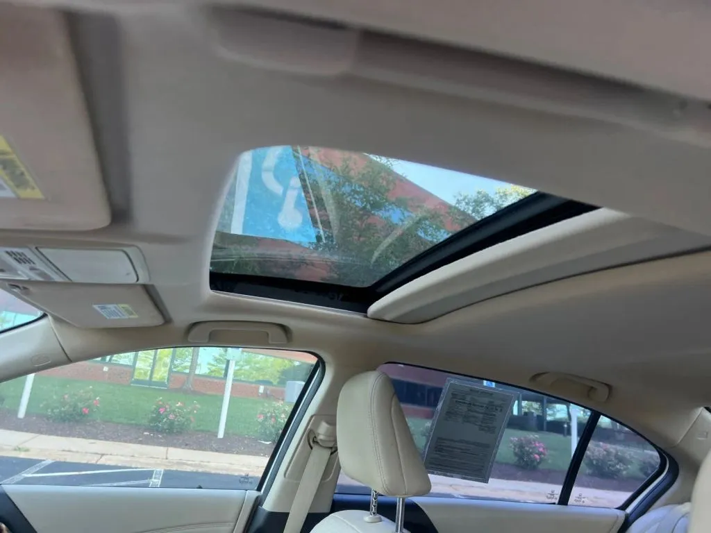 Honda Accord photo 26