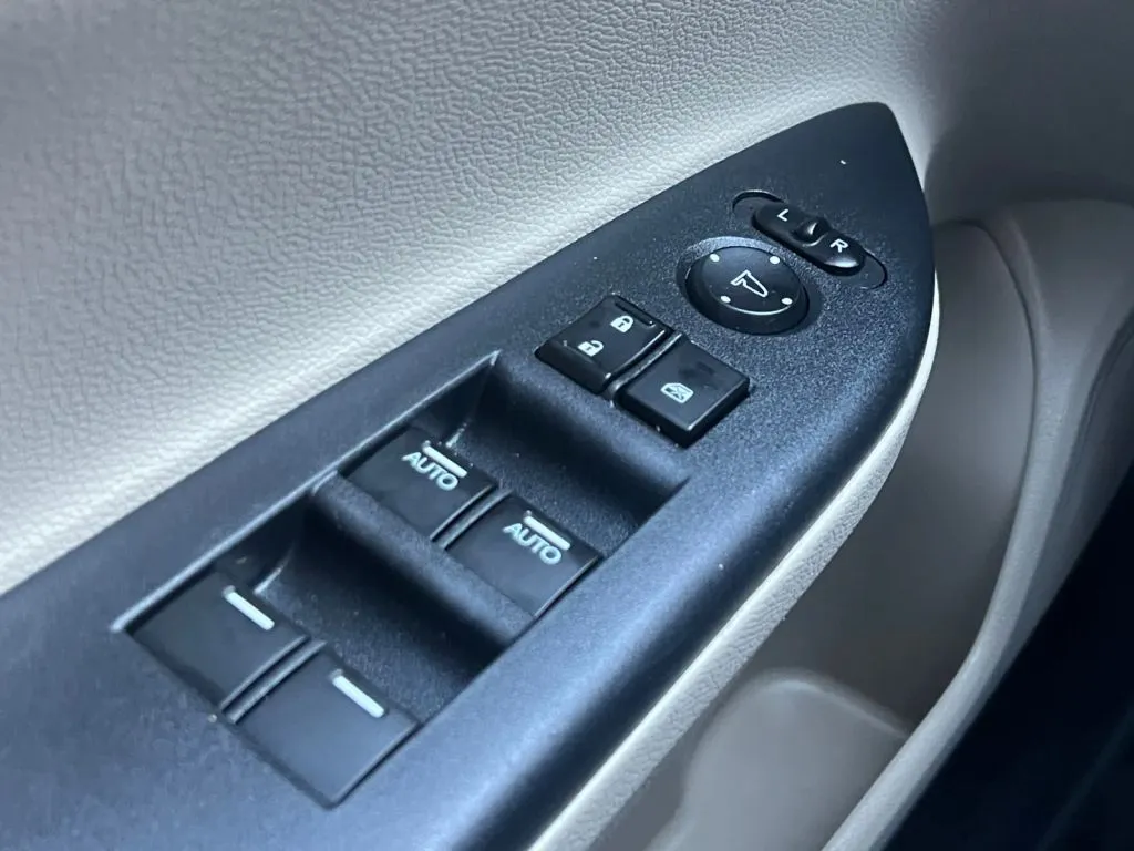 Honda Accord photo 47