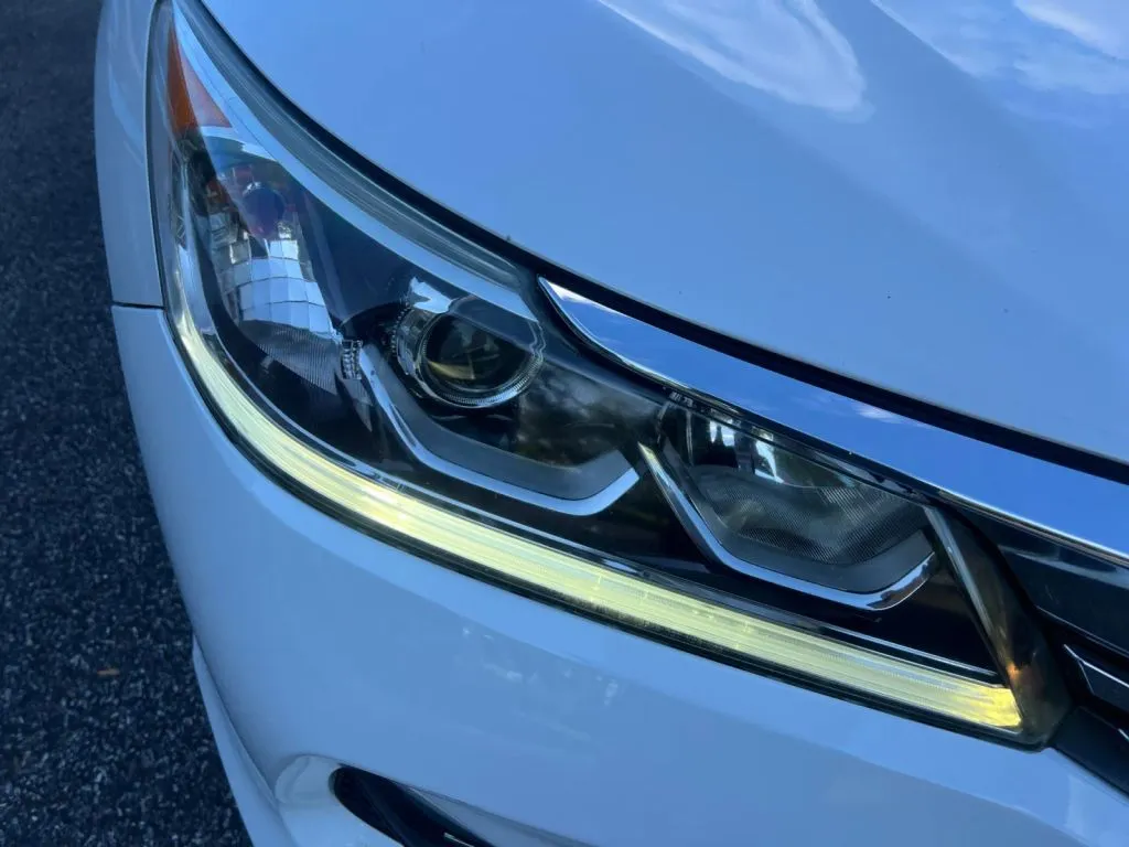 Honda Accord photo 32