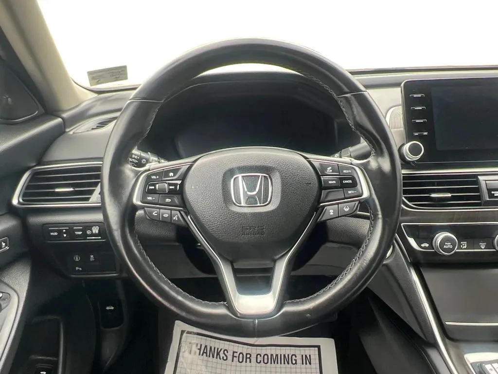 Honda Accord photo 12