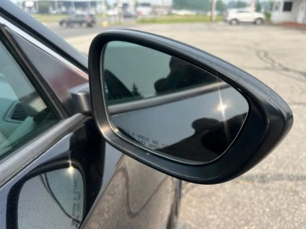 Honda Accord photo 31